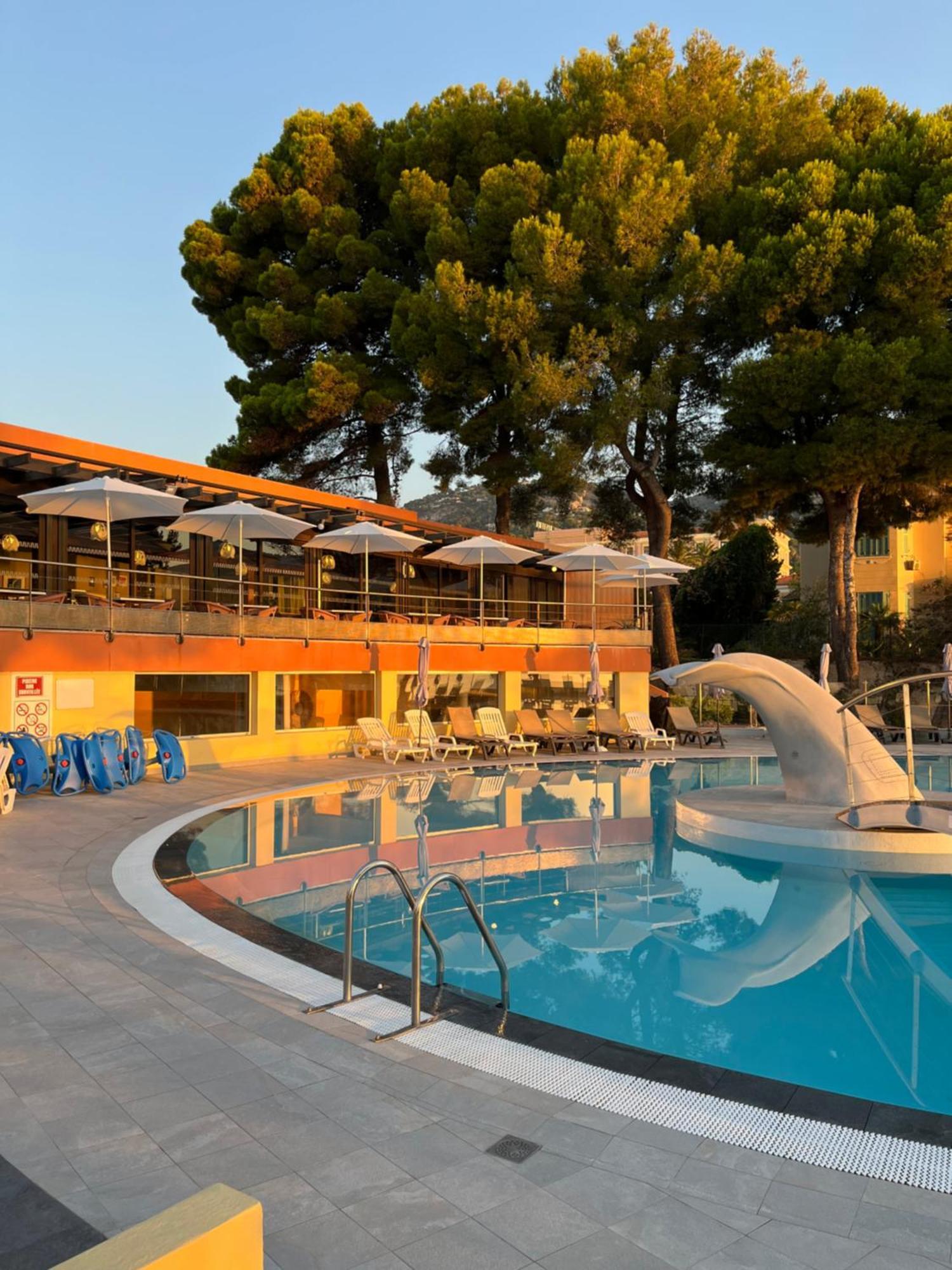 Hotel Vacances Bleues Delcloy Saint-Jean-Cap-Ferrat Bagian luar foto