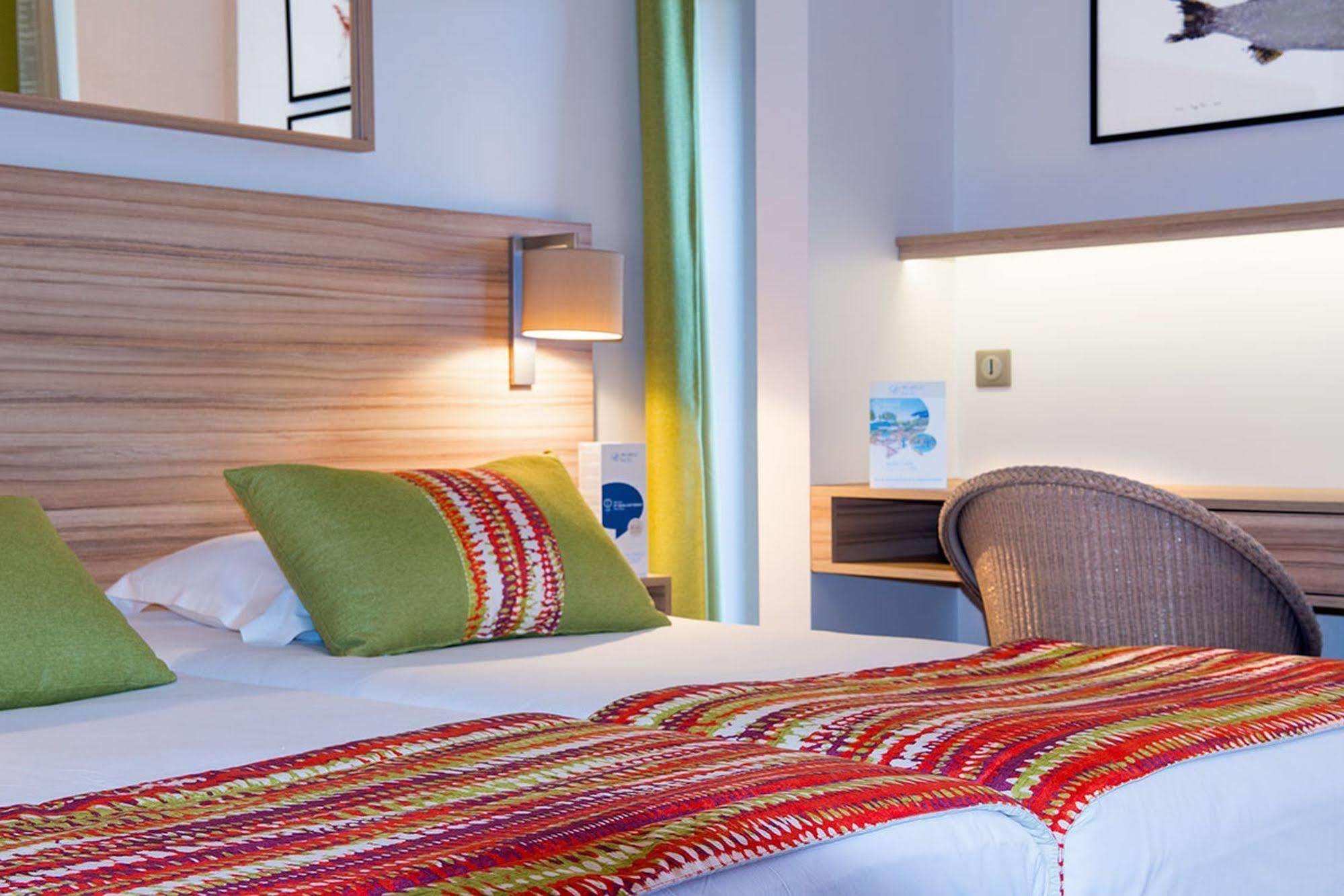 Hotel Vacances Bleues Delcloy Saint-Jean-Cap-Ferrat Bagian luar foto