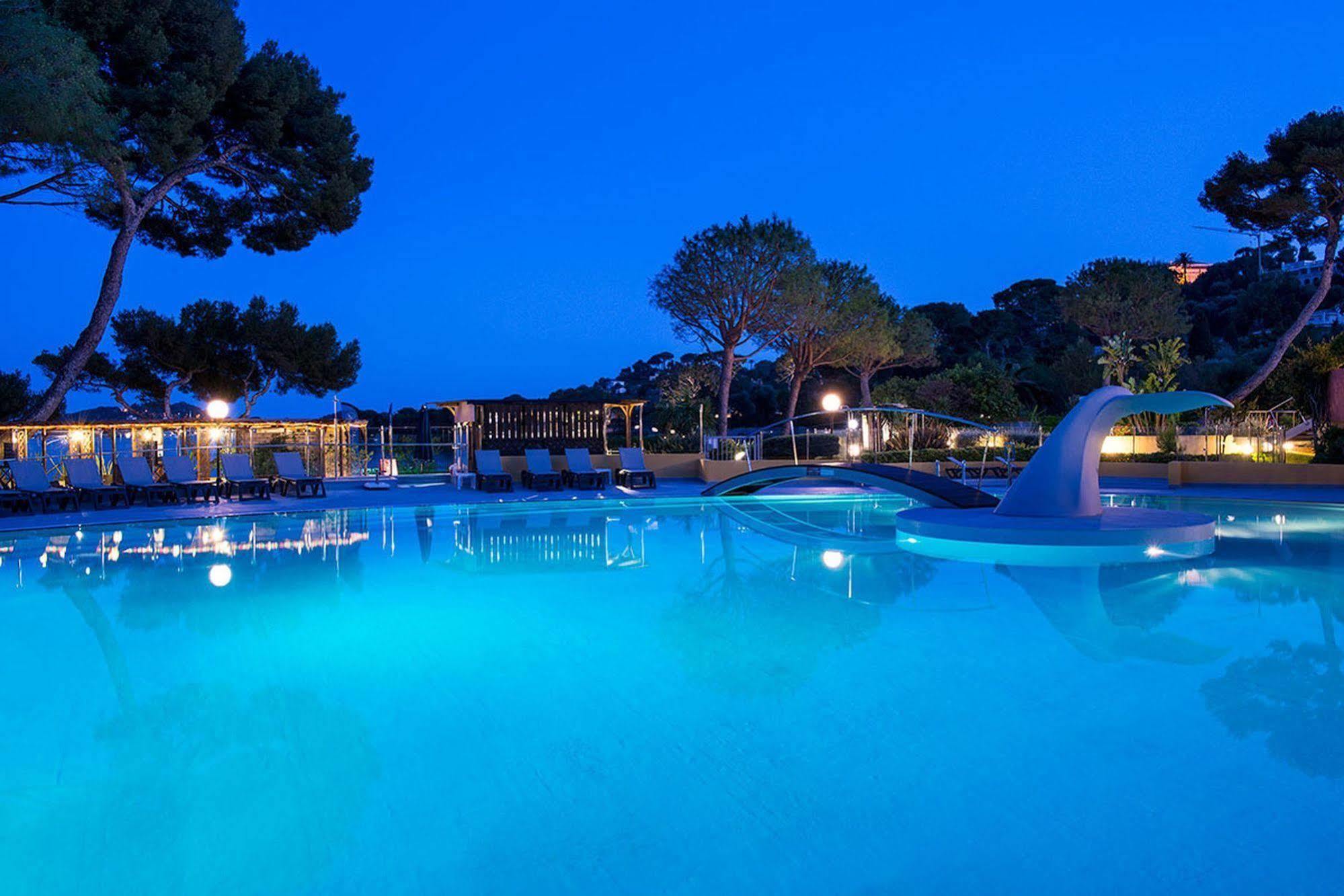 Hotel Vacances Bleues Delcloy Saint-Jean-Cap-Ferrat Bagian luar foto